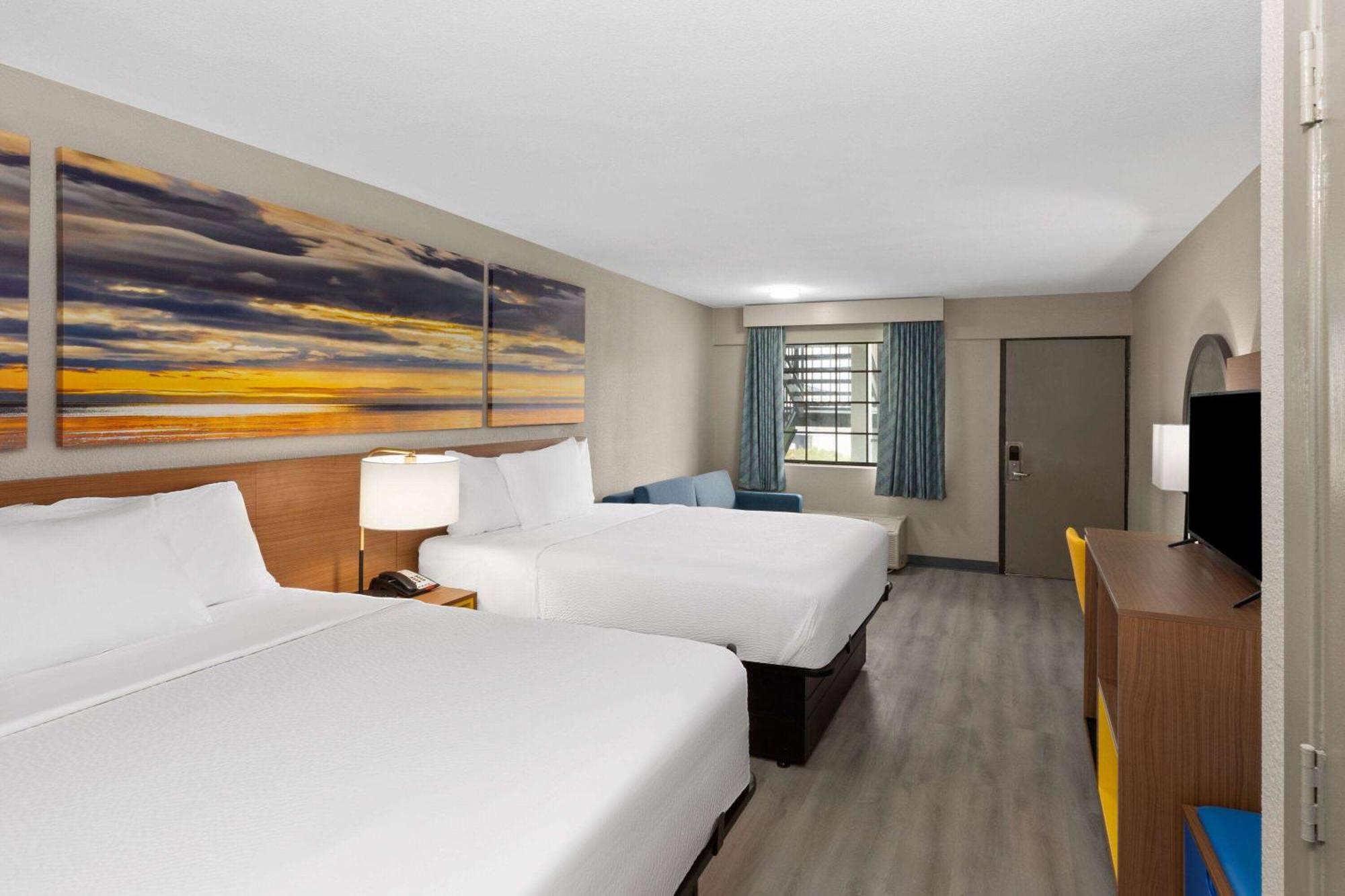 Days Inn & Suites By Wyndham Виксбърг Екстериор снимка